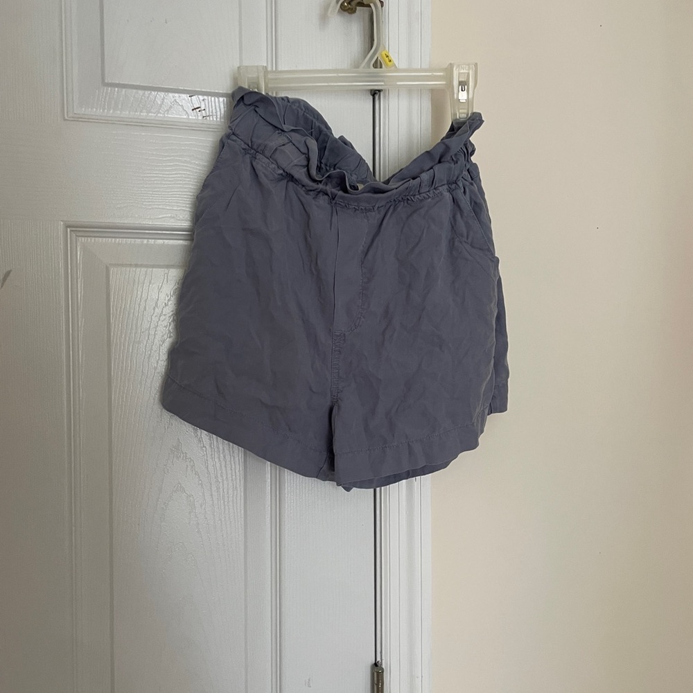 Blue flowt shorts size small